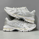 Asics Kayano "White/Metallic"